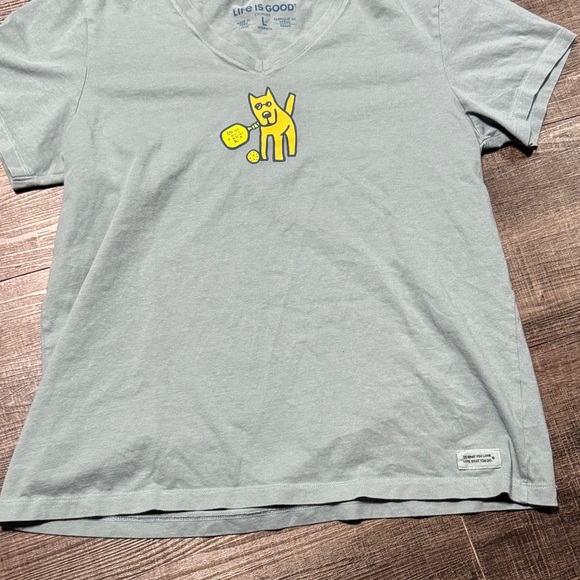 Life Is Good Kids Shirt in Light Blue with Yellow Cat Graphic - Picture 4 of 6